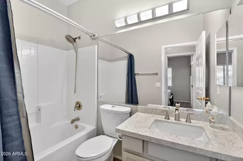 Bath - 3652 E Derringer Way, Gilbert, AZ 85297 photo 3 of 4