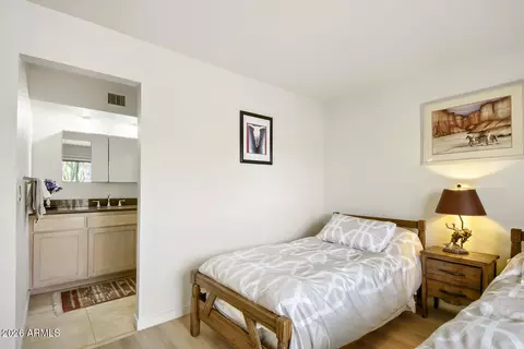 Bedroom - 3029 E Claremont Ave, Phoenix, AZ 85016 photo 5 of 5