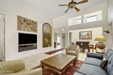 Living - 3029 E Claremont Ave, Phoenix, AZ 85016 photo 3 of 4