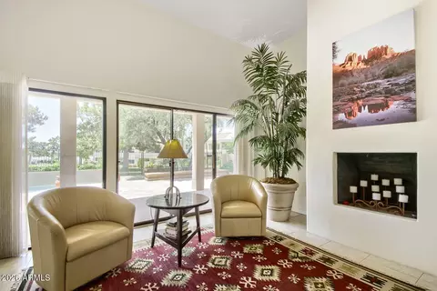 Living - 3029 E Claremont Ave, Phoenix, AZ 85016 photo 4 of 4