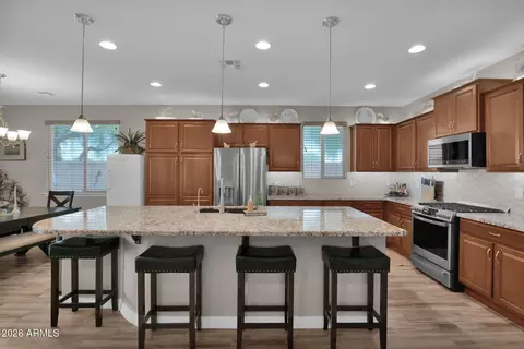 28203 N Welton Pl, San Tan Valley, AZ 85143