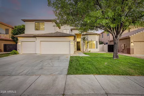 729 W Locust Dr, Chandler, AZ 85248