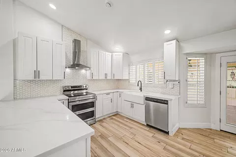 Kitchen - 5526 Evergreen St, Mesa, AZ 85205 photo 1 of 3