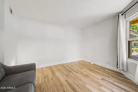 Living - 5526 Evergreen St, Mesa, AZ 85205 photo 8 of 9