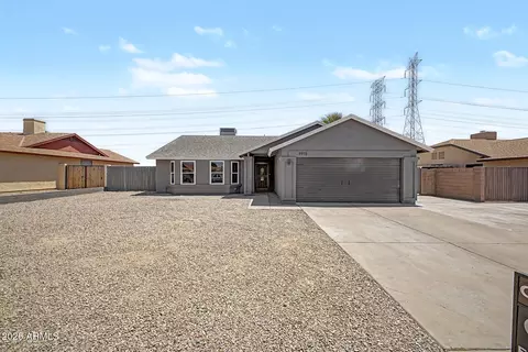 8915 W Las Palmaritas Dr, Peoria, AZ 85345