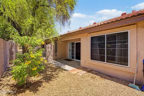 Exterior - 1414 E Grovers Ave #5, Phoenix, AZ 85022 photo 3 of 5