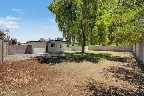 Exterior - 1013 E Vermont Ave, Phoenix, AZ 85014 photo 3 of 6