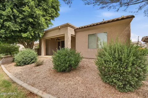 Exterior - 4202 E Broadway Rd #181, Mesa, AZ 85206 photo 2 of 5