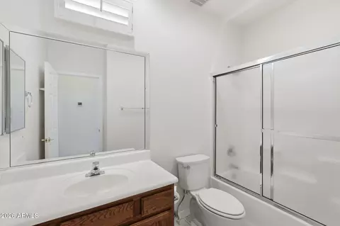Bath - 4202 E Broadway Rd #181, Mesa, AZ 85206 photo 1 of 2