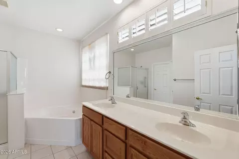 Bath - 4202 E Broadway Rd #181, Mesa, AZ 85206 photo 2 of 2