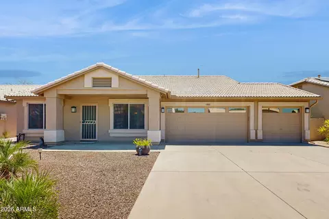 10881 W Oraibi Dr, Sun City, AZ 85373