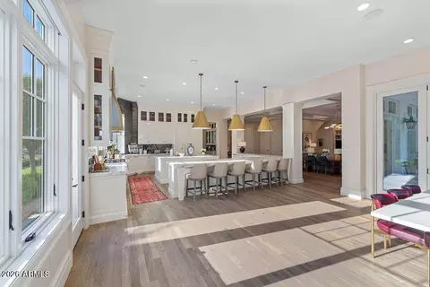Kitchen - 2747 E Haymore Ct, Gilbert, AZ 85298 photo 11 of 31