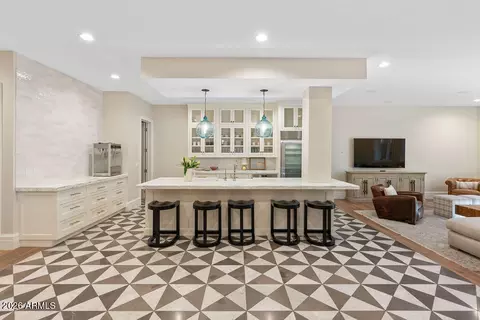 Kitchen - 2747 E Haymore Ct, Gilbert, AZ 85298 photo 24 of 31