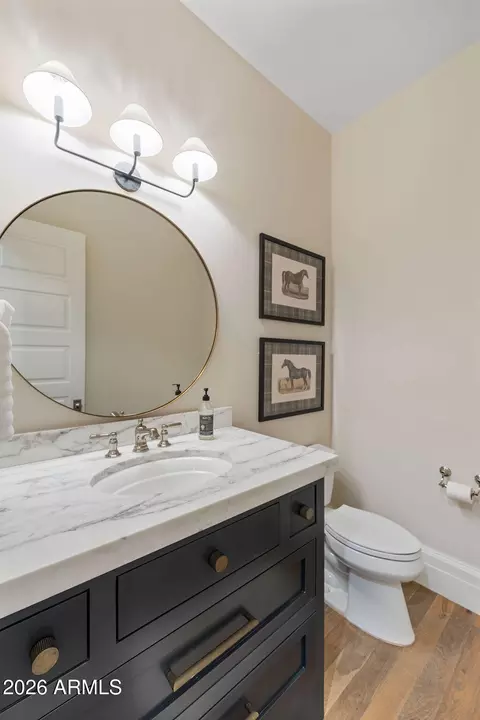 Bath - 2747 E Haymore Ct, Gilbert, AZ 85298 photo 11 of 17