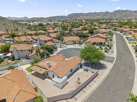 View/Area - 14418 S 40th Pl, Phoenix, AZ 85044 photo 2 of 3