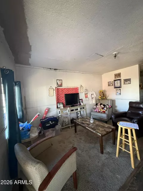 Living - 1109 W Apache St, Phoenix, AZ 85007 photo 2 of 2