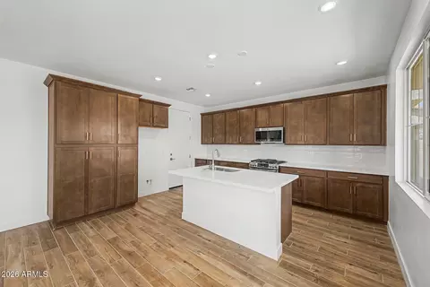 Kitchen - 2277 S Jeffry St, Gilbert, AZ 85295 photo 1 of 2