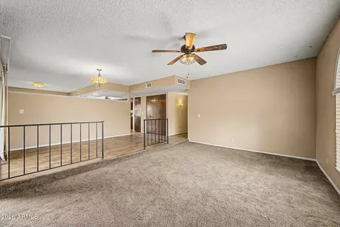 Living - 2021 W Myrtle Ave, Phoenix, AZ 85021 photo 3 of 5