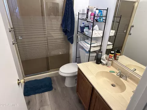 Bath - 3314 N 80th Ln, Phoenix, AZ 85033 photo 1 of 2