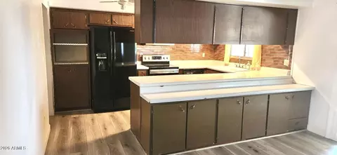 Kitchen - 3314 N 80th Ln, Phoenix, AZ 85033 photo 1 of 3