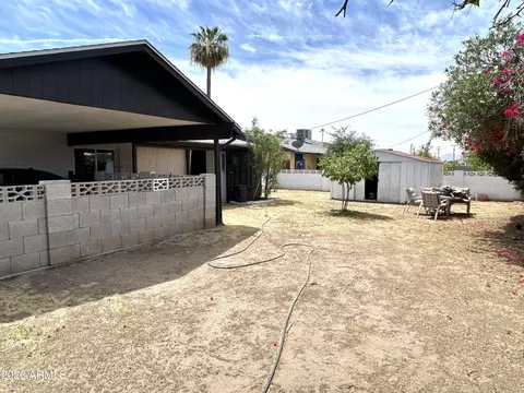 Exterior - 3314 N 80th Ln, Phoenix, AZ 85033 photo 6 of 7