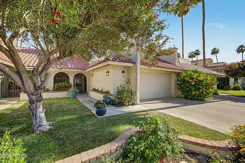 7123 E Buena Terra Way, Paradise Valley, AZ 85253