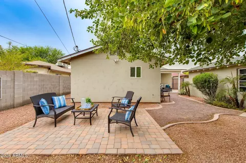 Exterior - 1714 E Roma Ave, Phoenix, AZ 85016 photo 8 of 9
