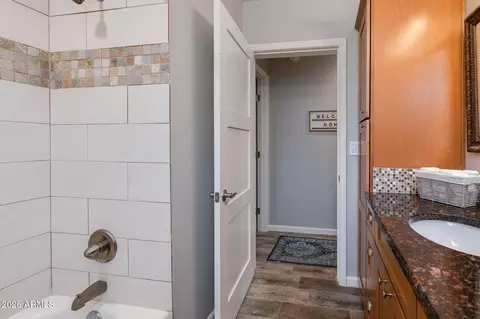 Bath - 1714 E Roma Ave, Phoenix, AZ 85016 photo 4 of 4