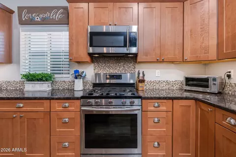 Kitchen - 1714 E Roma Ave, Phoenix, AZ 85016 photo 5 of 5