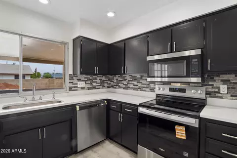 Kitchen - 2070 E Yale Dr, Tempe, AZ 85283 photo 1 of 3