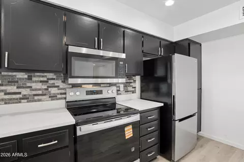 Kitchen - 2070 E Yale Dr, Tempe, AZ 85283 photo 3 of 3