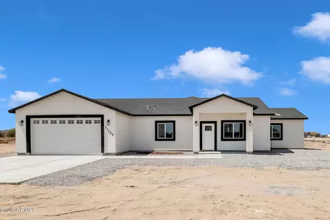 37668 W Illini St, Tonopah, AZ 85354