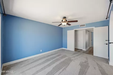 Bedroom - 902 W Sequoia Dr, Phoenix, AZ 85027 photo 2 of 5