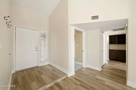 Entry Way - 902 W Sequoia Dr, Phoenix, AZ 85027 photo 1 of 1