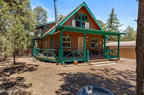 Exterior - 2118 Bluejay Rd, Overgaard, AZ 85933 photo 1 of 8