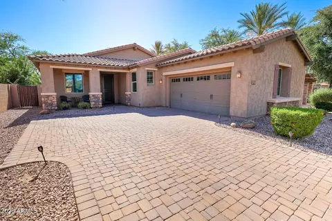 1742 N 144th Dr, Goodyear, AZ 85395