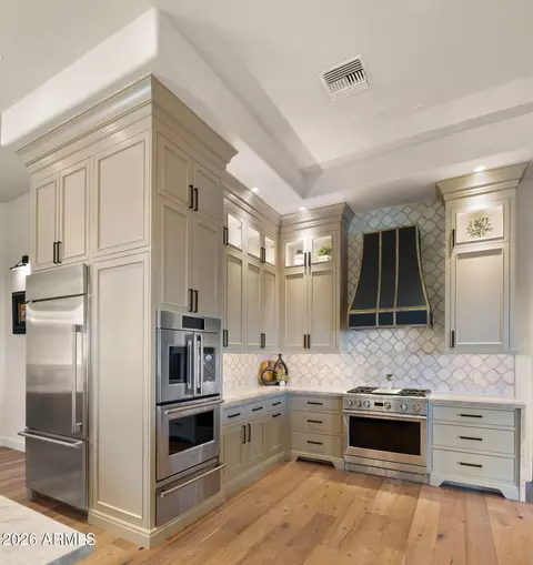 Kitchen - 8407 E View Crest Cir, Mesa, AZ 85207 photo 5 of 14