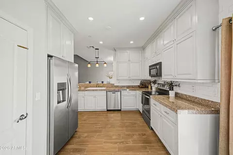 Kitchen - 5304 E Carmel Ave, Mesa, AZ 85206 photo 2 of 2