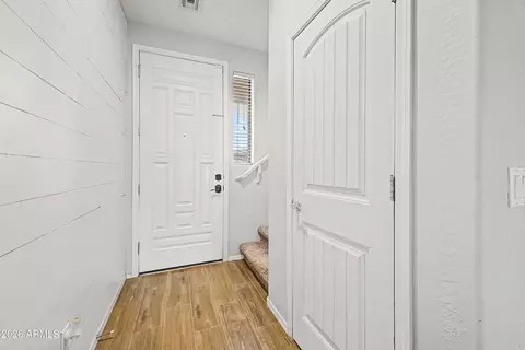 Entry Way - 5304 E Carmel Ave, Mesa, AZ 85206 photo 1 of 2
