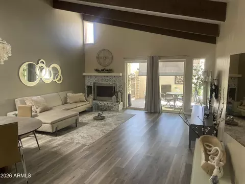 2701 E Cactus Rd, Phoenix, AZ 85032