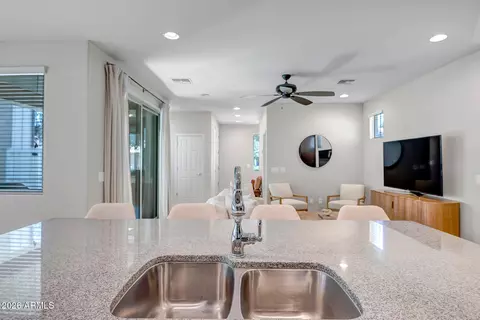 Kitchen - 2252 S Basmath Ln, Gilbert, AZ 85295 photo 1 of 5
