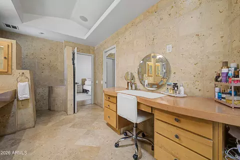 Bath - 4430 E Graythorn St, Phoenix, AZ 85044 photo 3 of 5