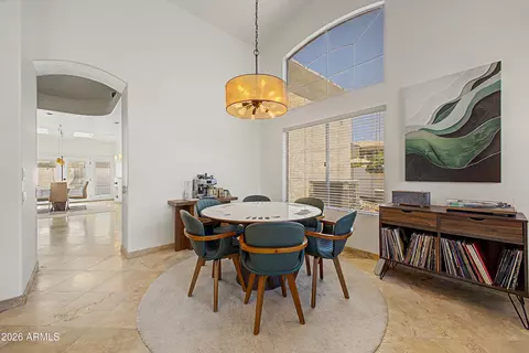 Dining - 4430 E Graythorn St, Phoenix, AZ 85044 photo 2 of 5