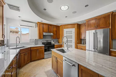 Kitchen - 4430 E Graythorn St, Phoenix, AZ 85044 photo 2 of 6