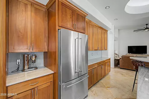 Kitchen - 4430 E Graythorn St, Phoenix, AZ 85044 photo 6 of 6