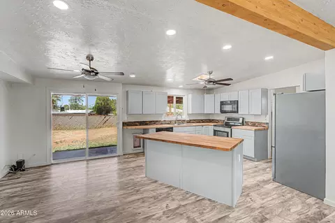 1499 Cushman Dr, Sierra Vista, AZ 85635