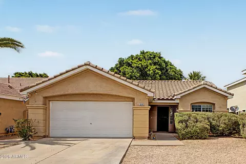 1014 W Leah Ln, Gilbert, AZ 85233