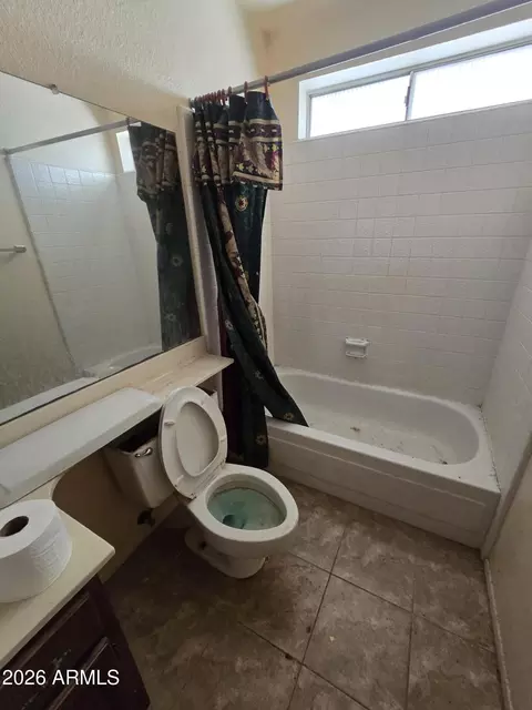 Bath - 2431 W Crocus Dr, Phoenix, AZ 85023 photo 11 of 11