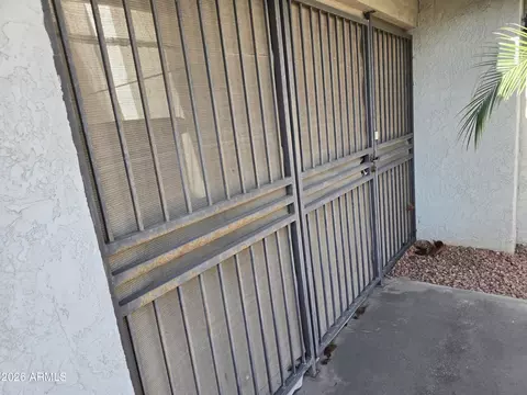 Exterior - 2431 W Crocus Dr, Phoenix, AZ 85023 photo 9 of 28