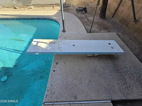 Exterior - 2431 W Crocus Dr, Phoenix, AZ 85023 photo 21 of 28